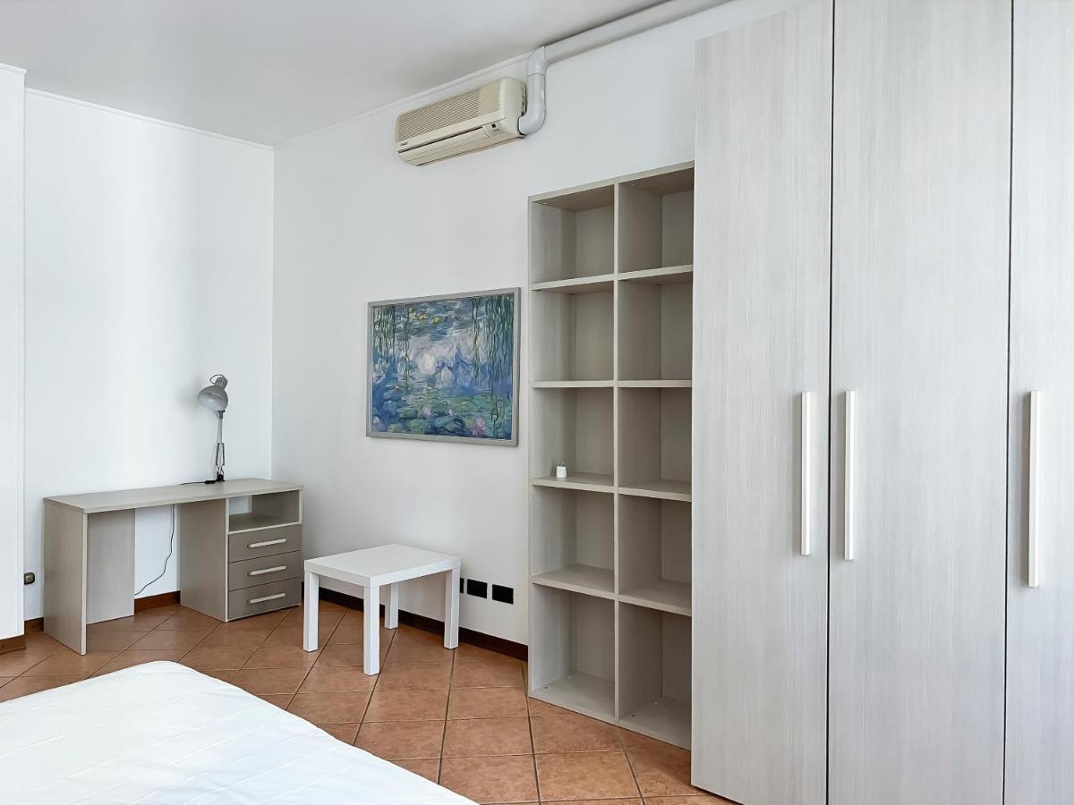 Apartment Amply Lit Harmony Via Brocchi Milan