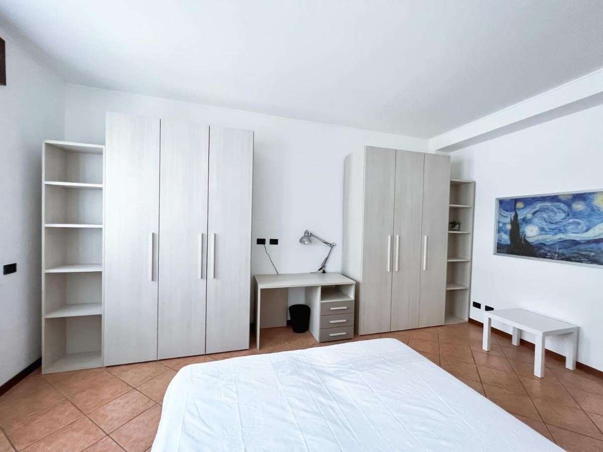 Apartment Amply Lit Harmony Via Brocchi *
