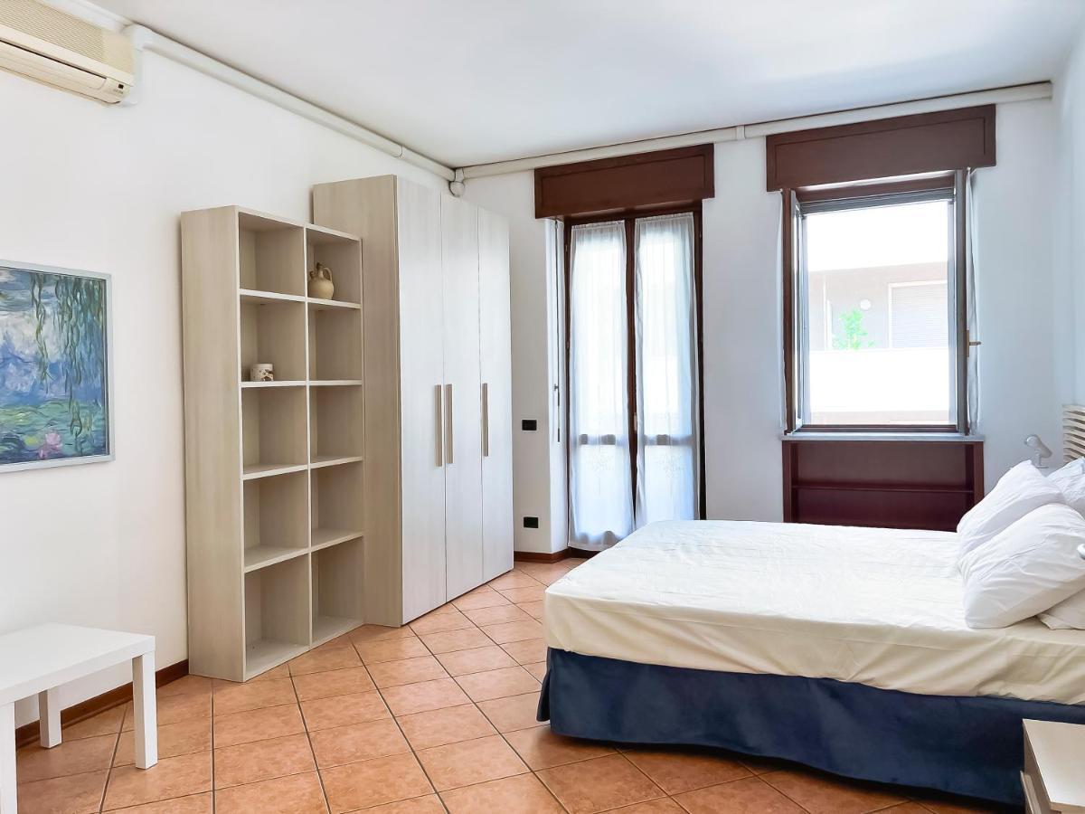 Amply Lit Harmony Via Brocchi Apartment